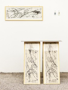 gra22075-Ricardo-Aleodor-Venturi-Piano-di-lavoro-per-un-autoritratto-Acqueforti-piano-di-lavoro-in-alluminio-legno-e-plexiglass-200x200x100cm    